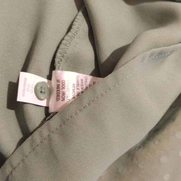 Evri Button Down Short Sleeve Blouse - Picture 7 of 7